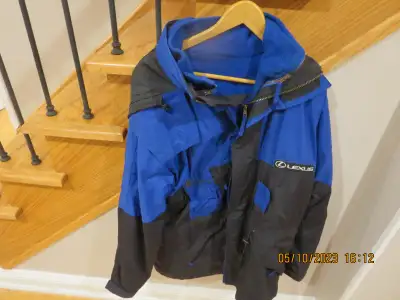 LEXUS LARGE TWO IN ONE JACKET BY DECOMA / MAGNA, View more