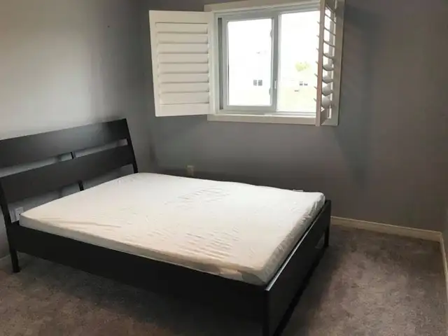 Rooms for rent Near Waterloo University available from Sep 2025 in Short Term Rentals in Kitchener / Waterloo - Image 4
