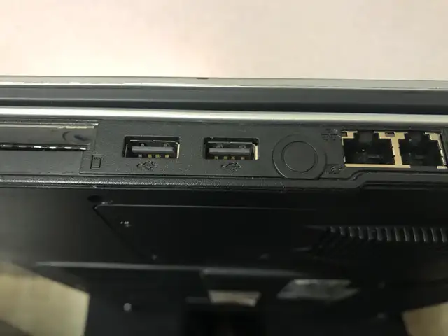 Acer aspire 1640 in Laptops in Edmonton - Image 5