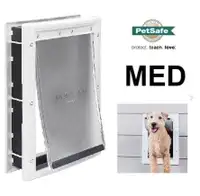 PetSafe Plastic Dog and Cat Door, Medium- NEW