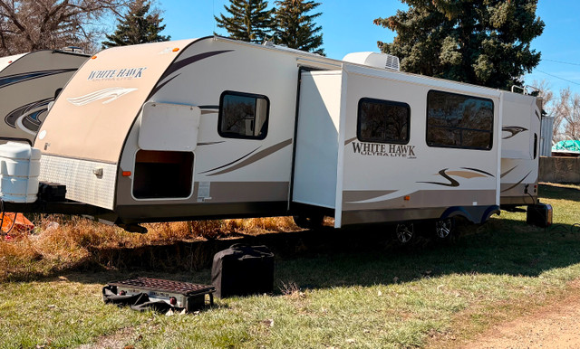 2013 Jayco Whitehawk Ultra Lite 31DSLB in Travel Trailers & Campers in Medicine Hat