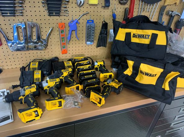 NEW, As New DEWALT TOOLS, BATTERIES and CHARGERS in Power Tools in Barrie