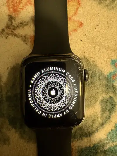 Apple series 5 , View more