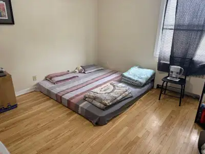 Couples preferred Master bedroom available in a 3-bedroom apartment, we preferred couples. Rent is $...
