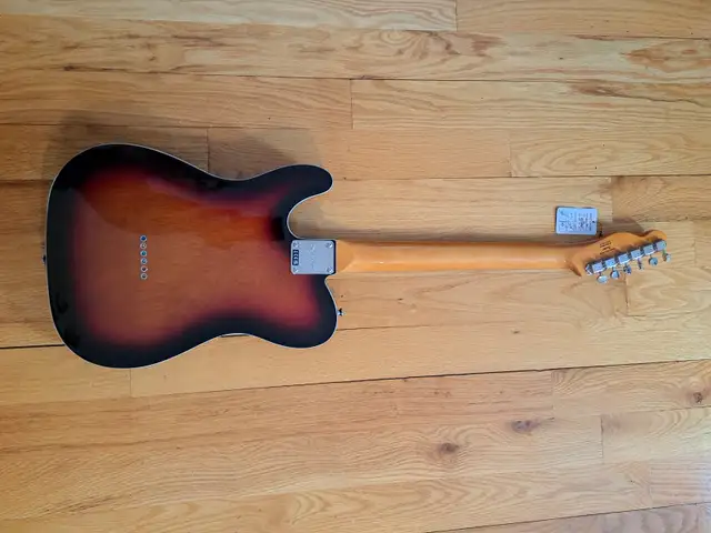 5 days left: Squier Custom Telecaster-Rosewood Fretboard! SHIPS! in Guitars in City of Montréal - Image 6