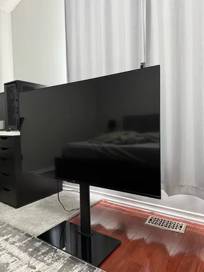 TLC 55” Smart Tv, View more