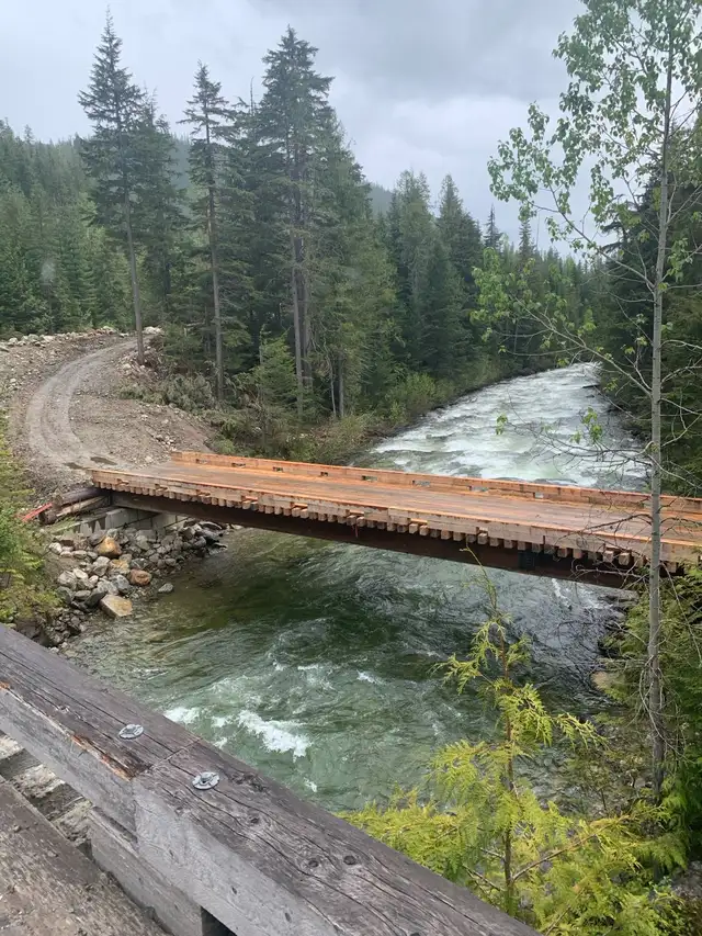 90’ bridge for sale in Other in Revelstoke - Image 2