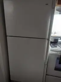 Réfrigérateur à vendre à cause du déménagement 