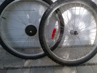 Bike wheels, 26"x2" and 26"x1,95", View more