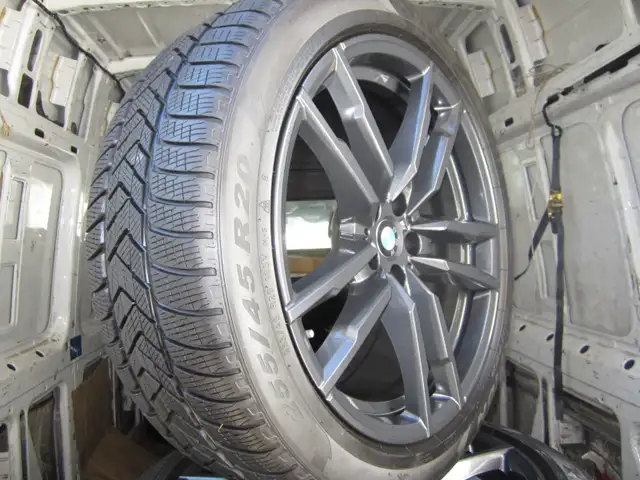 Original BMW X3M X4M 20" ferric grey style 764M cold weather set in Tires & Rims in Oakville / Halton Region - Image 2