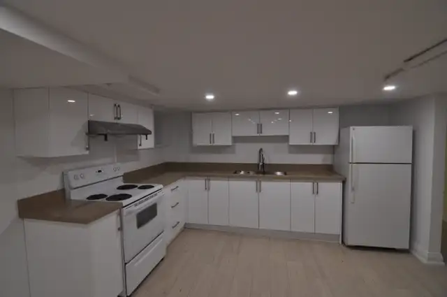 Spacious 2 Bedroom Basement Apartment - Toronto Beaches Area in Long Term Rentals in City of Toronto - Image 2