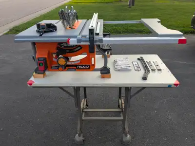 10 INCH RIDGID TABLE SAW WITH ROLLING STAND, View more