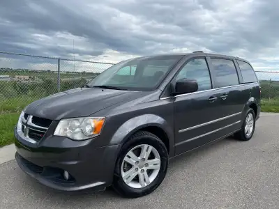 2017 Dodge Grand Caravan Crew Plus – Fully Loaded | Clean Title | Active Status 246,034KMS Selling m...