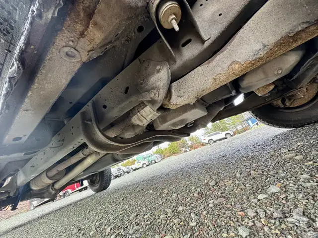 *** Price Drop *** 2013 ford e250 econoline cargo van in Cars & Trucks in St. John's - Image 11