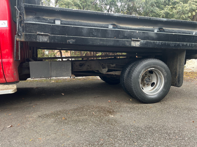 2005 Ford F350 dump/plow in Cars & Trucks in Ottawa - Image 4