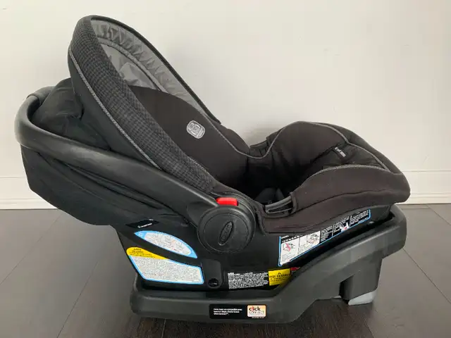 Graco Infant Car Seat with Base in Strollers, Carriers & Car Seats in City of Toronto - Image 7