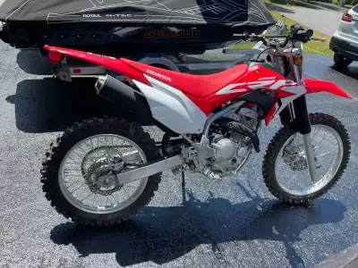 2021 Honda CRF 250F showroom condition only riden 20 hours max. Selling all my bikes so no trades pl...