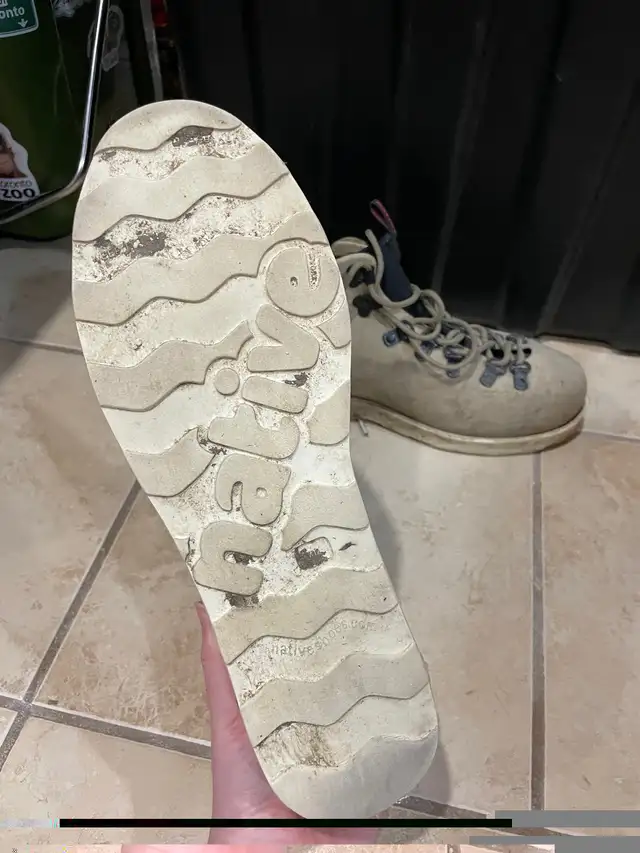Native Brand Boots in Men's Shoes in Markham / York Region - Image 3