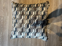 Couch throw pillows (18” x 18”)