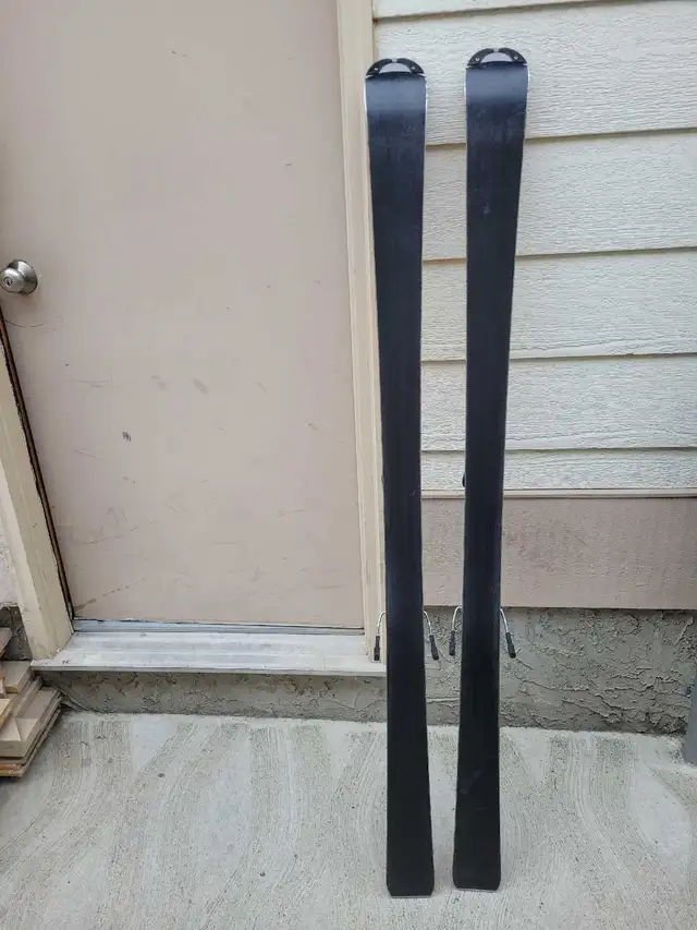 Rossignol Downhill Skis 160 cm in Ski in Calgary - Image 8
