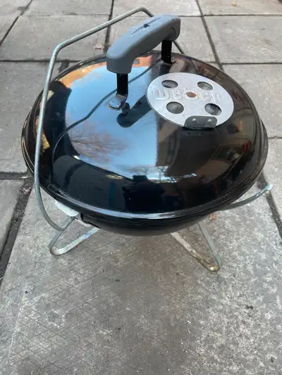 Barbecue au charbon Weber Smokey Joe (14 po) – Portatif, View more