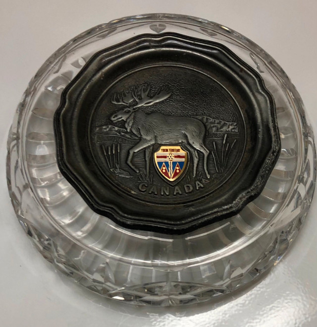VINTAGE 1970s ASHTRAYS in Arts & Collectibles in Comox / Courtenay / Cumberland