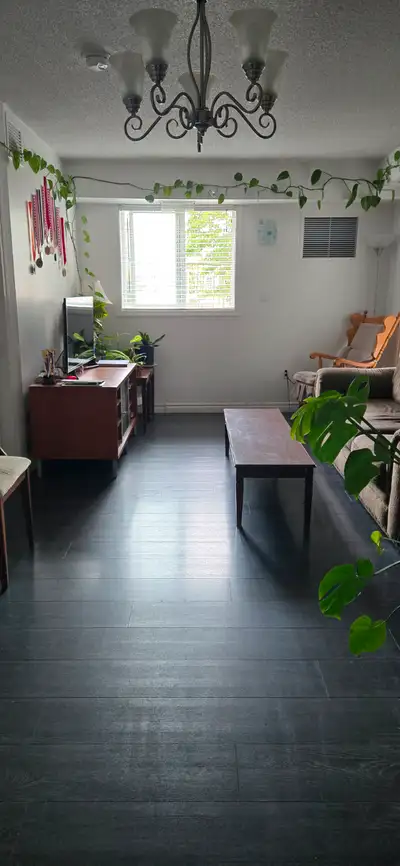 2 Bedrooms+Den|2 Full Washrooms Condo for Rent