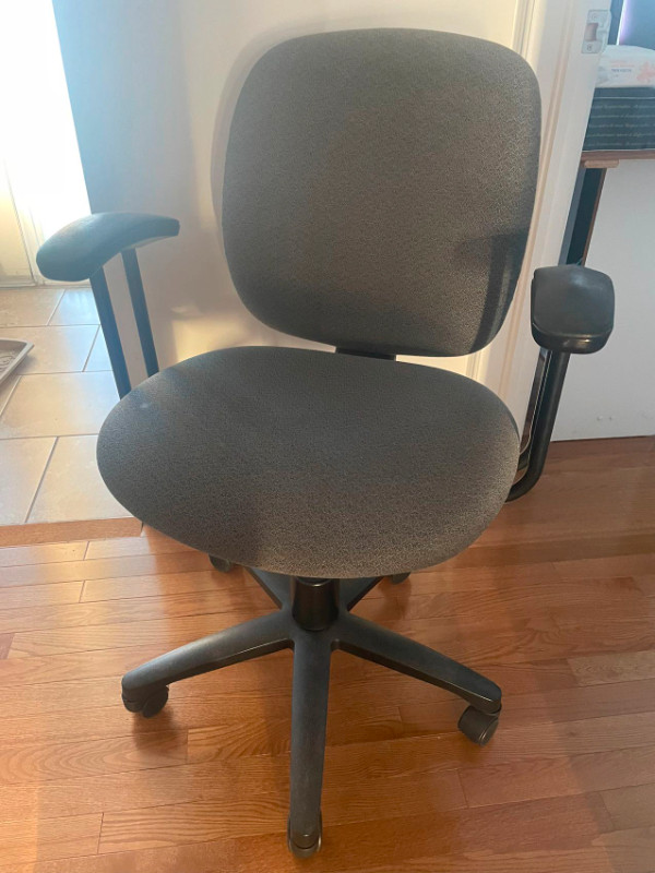 Computer Chair in Other in Ottawa