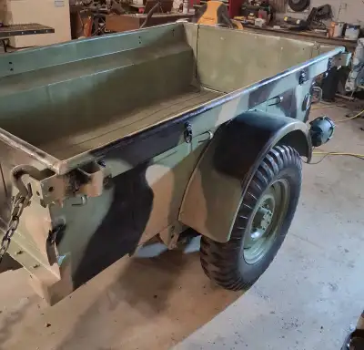 I am looking to sell my M-100 1952 CDN Military 4x6 trailer. Trailer is in absolute excellent condit...