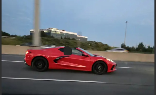 Chevrolette corvette C8 in Cars & Trucks in Hamilton - Image 2