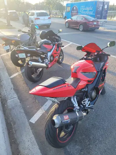 In excellent condition parts from a Mazda speed 6, turbo motor, 6 speed tranny intercooler. Lots of...