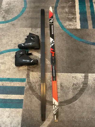 Rossignol Kid’s cross country ski set - nearly new., View more
