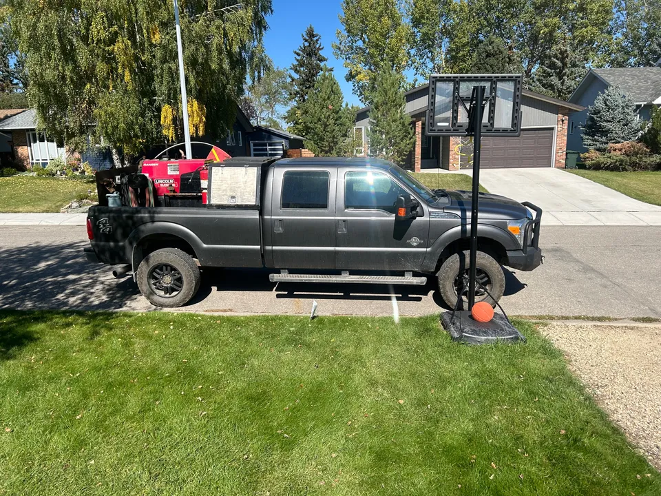 2015 f350 welding truck and welding skid willing to sell seprate