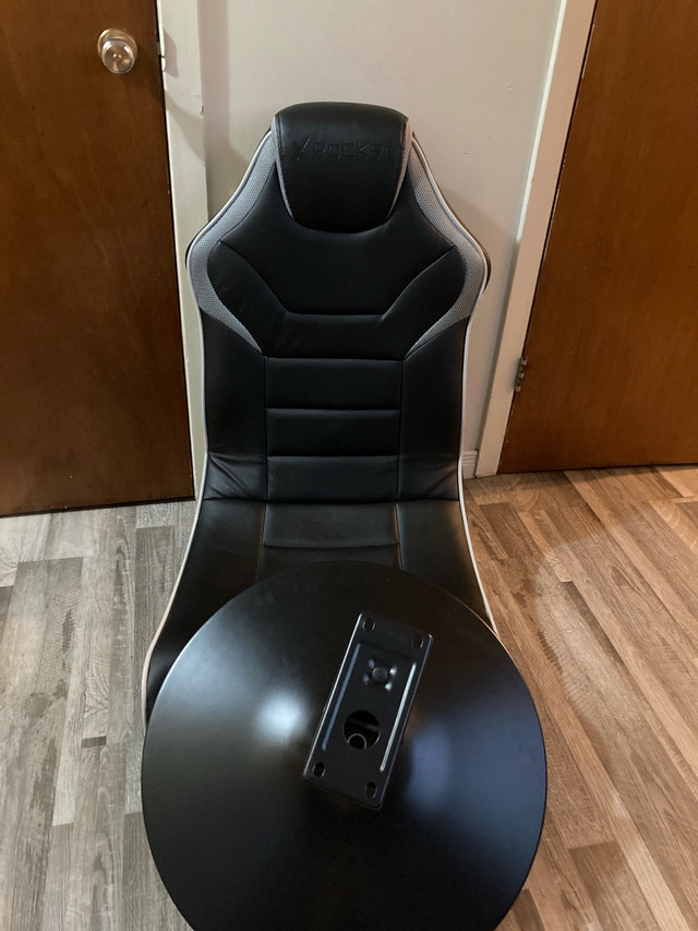 Game chair like new all part come with  in Xbox Series X & S in North Bay