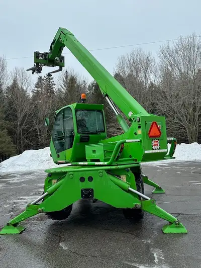 Merlo Roto 3816 telehandler, built in 2007, well maintained, new tires. Comes with Hydraulic Winch j...