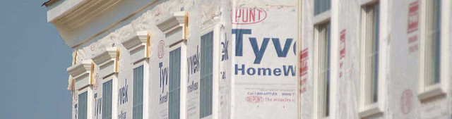 Pare-air Tyvek Dupont HomeWrap Protec briqueteur, couvreur dans Planchers et murs  à Ville de Montréal - Image 2