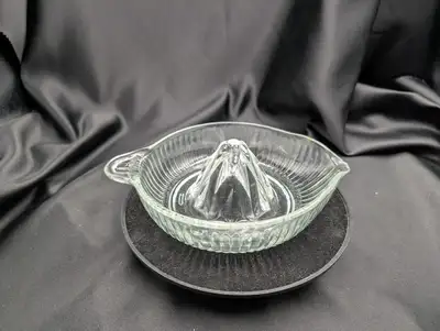 Vintage Clear Pressed Glass Citrus Juicer Reamer Orange Juice, View more