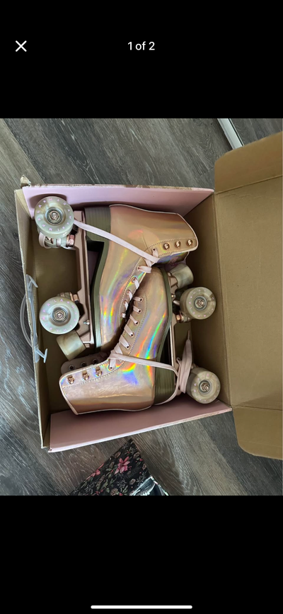 Roller skates, View more