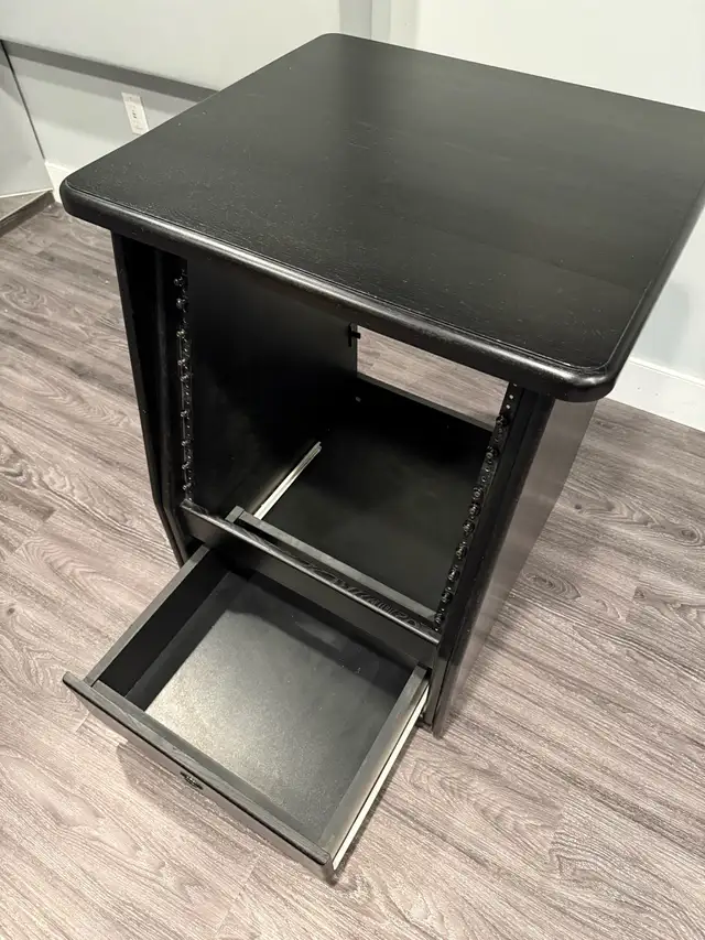 ZAOR Rackspace One in Pro Audio & Recording Equipment in Saskatoon - Image 4