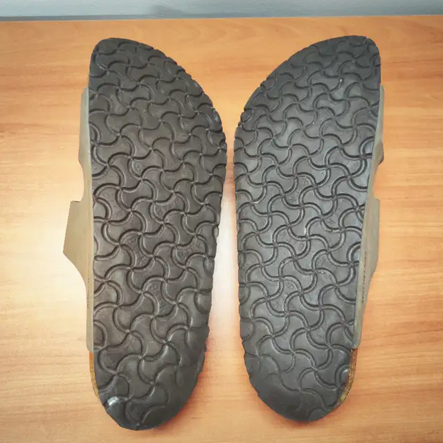 Birkenstock Arizona Birkibuc Sandals ( Size 13 Mens US ) in Men's Shoes in Mississauga / Peel Region - Image 4