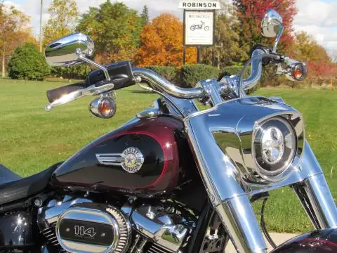 2022 Harley Davidson Fat Boy in Street, Cruisers & Choppers in Regina - Image 4