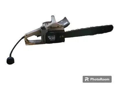 Mastercraft MC3000 chainsaw machine.i deliver!, View more