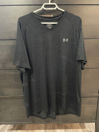 * MENS XXL "THE TECH TEE" BY UNDER ARMOUR *