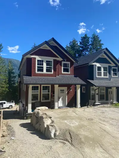 Hey everyone, I have a room available for Sep. 1st in a newly built 3 bedroom 2.5 bath home. The oth...