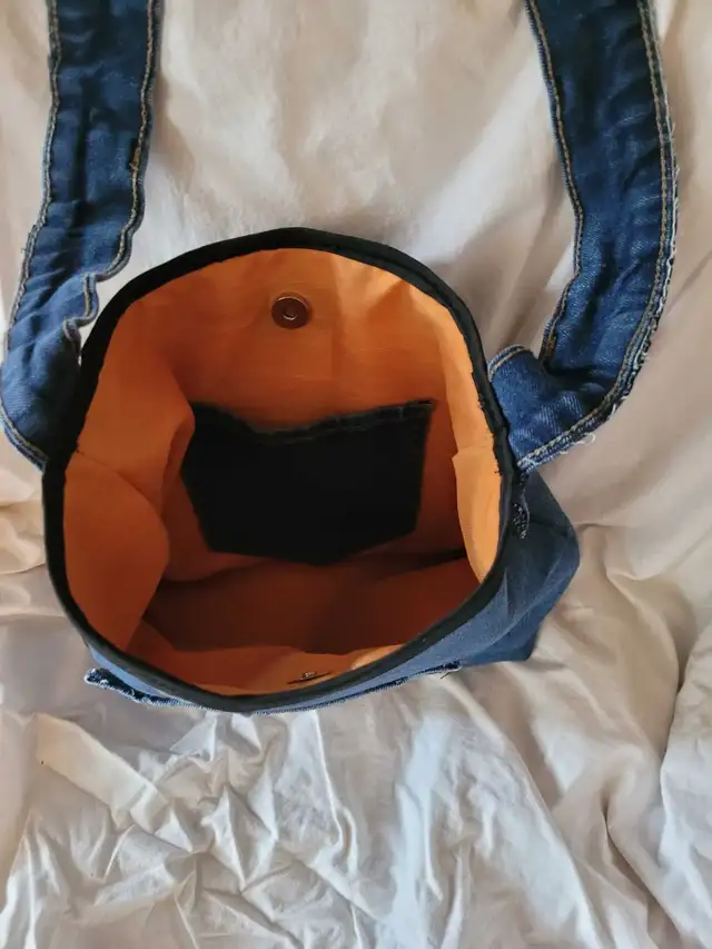 Handmade Denim Purse in Women's - Bags & Wallets in Sudbury - Image 4