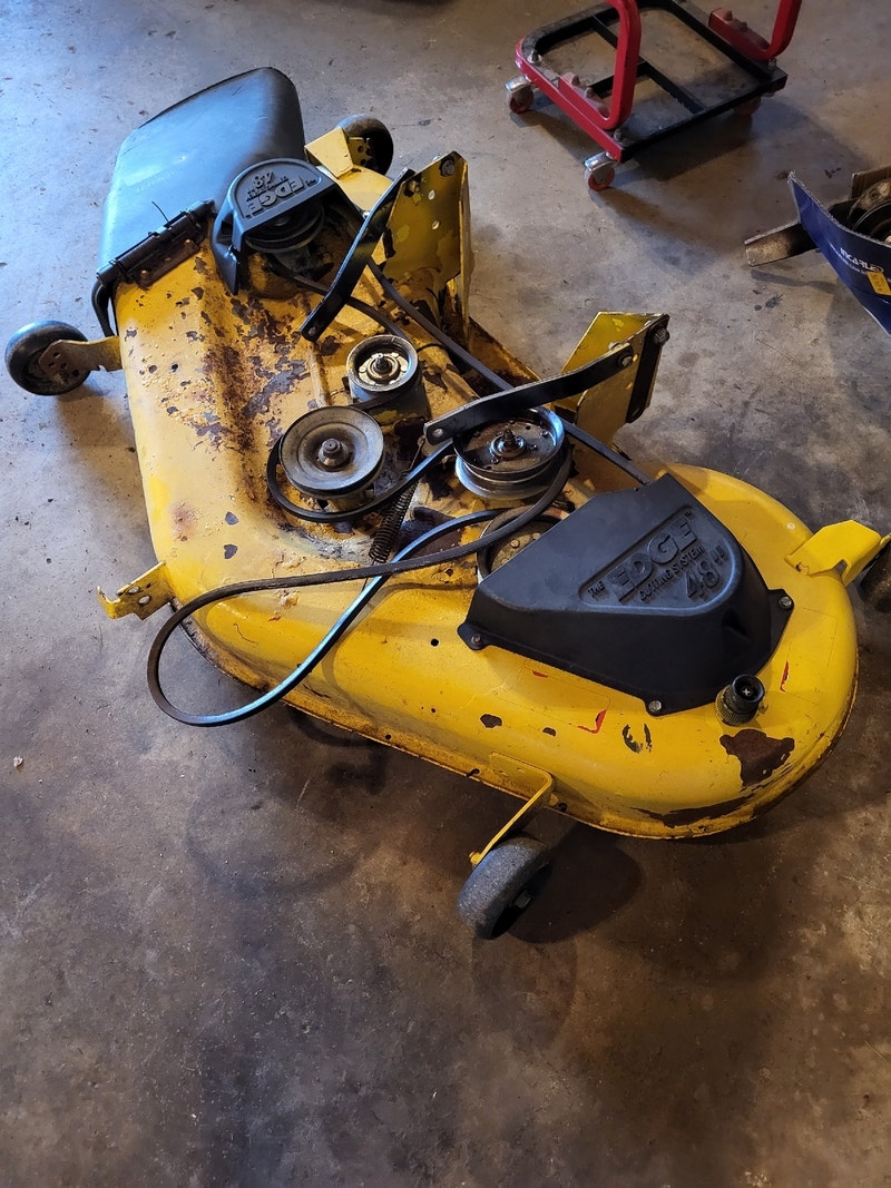 John deere lawn tractor 48"deck Lawnmowers & Leaf Blowers Stratford