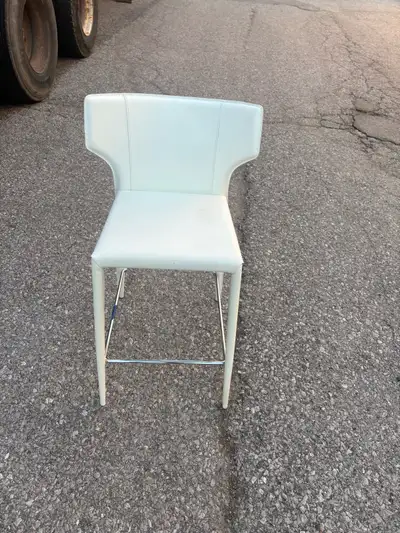 Free delivery used White Bar Stool, View more