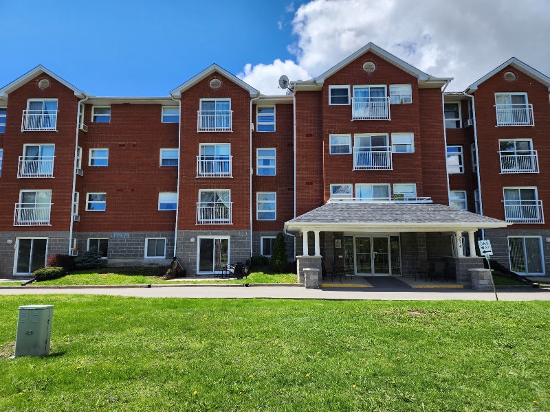 Ground floor 2 bed 2 bath condo Long Term Rentals Brockville Kijiji