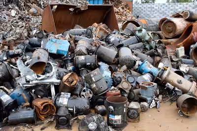 free pick up your unwanted metals, scrap cars; removing quick and free, spring clean up.. send me a...