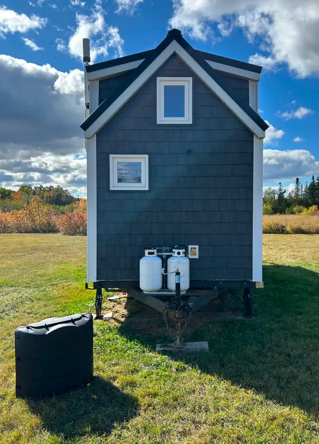 Luxury Tiny House For Sale in Park Models in Bathurst - Image 8